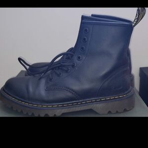 Dr Marten's boots men's 11